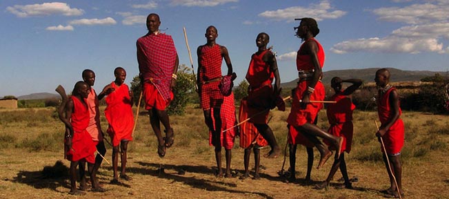 viajes kenia pueblo masai