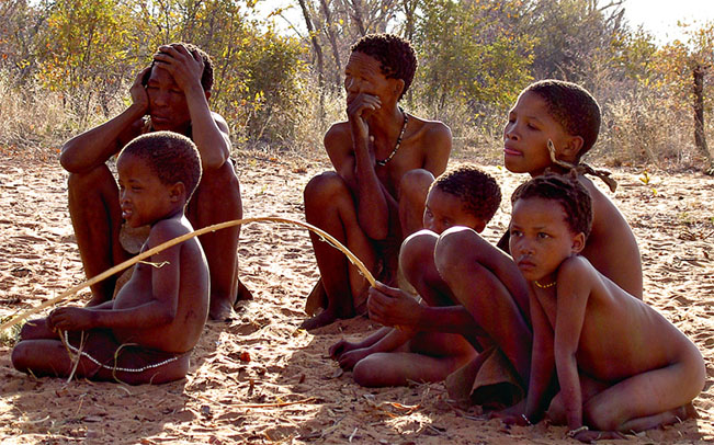 viajes namibia bushman 2