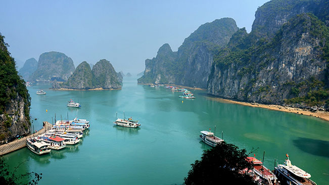 viajes vietnam ha long bay 1