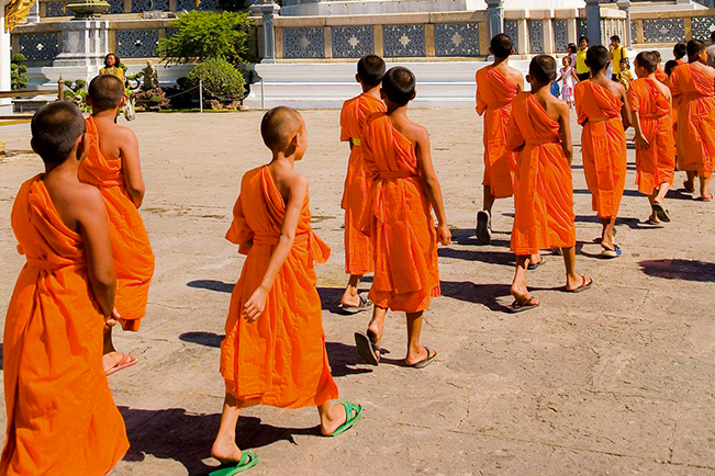viajes tailandia bangkok monjes