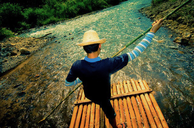 viajes tailandia chiang mai balsas bambú