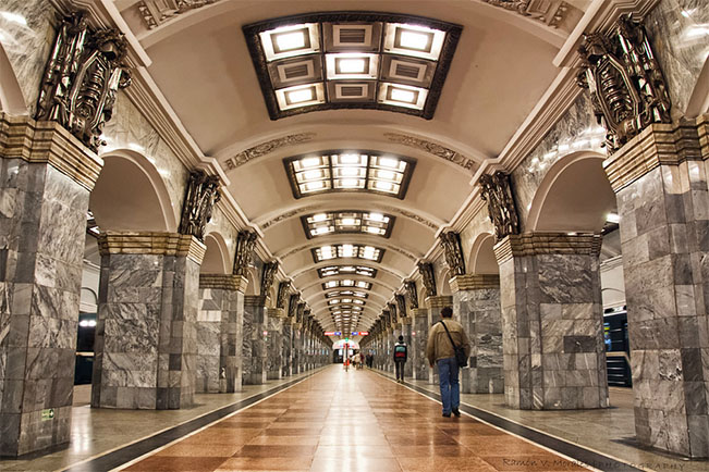 rusia sanpetersburgo metro